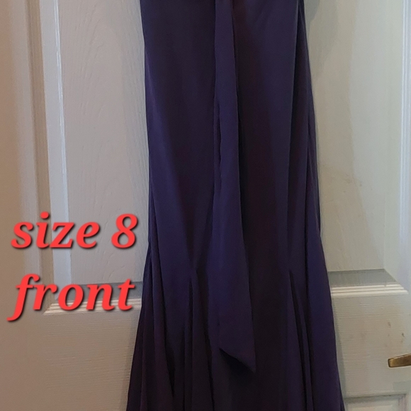 Dress - Picture 1 of 2